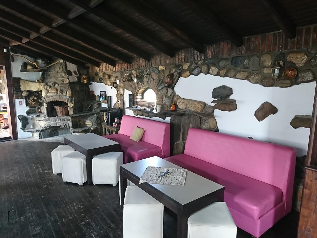 Pensiunea Valea Argesului Albestii Paminteni Esterno foto